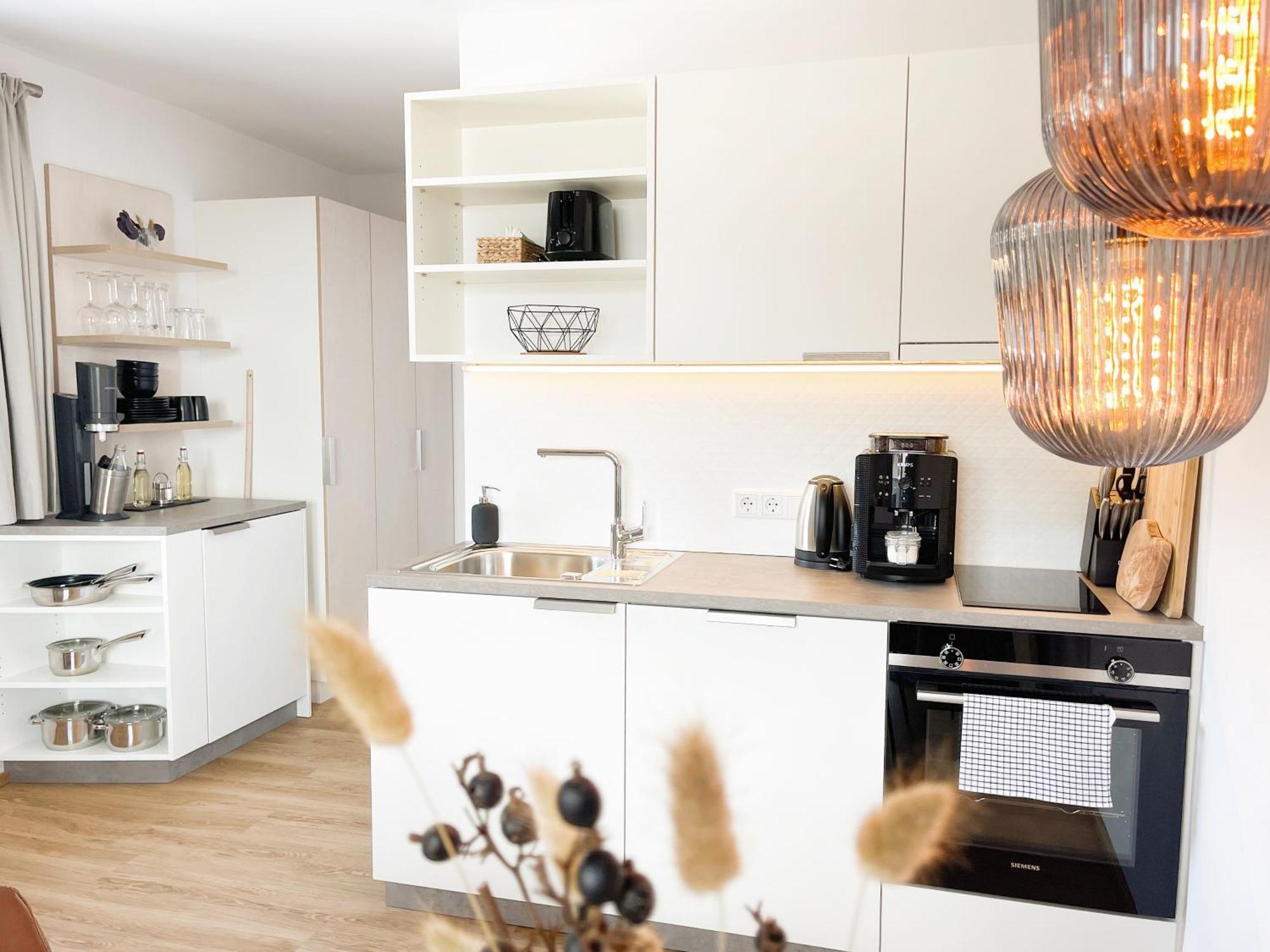 Pam Apartments คาพรูน ภายนอก รูปภาพ